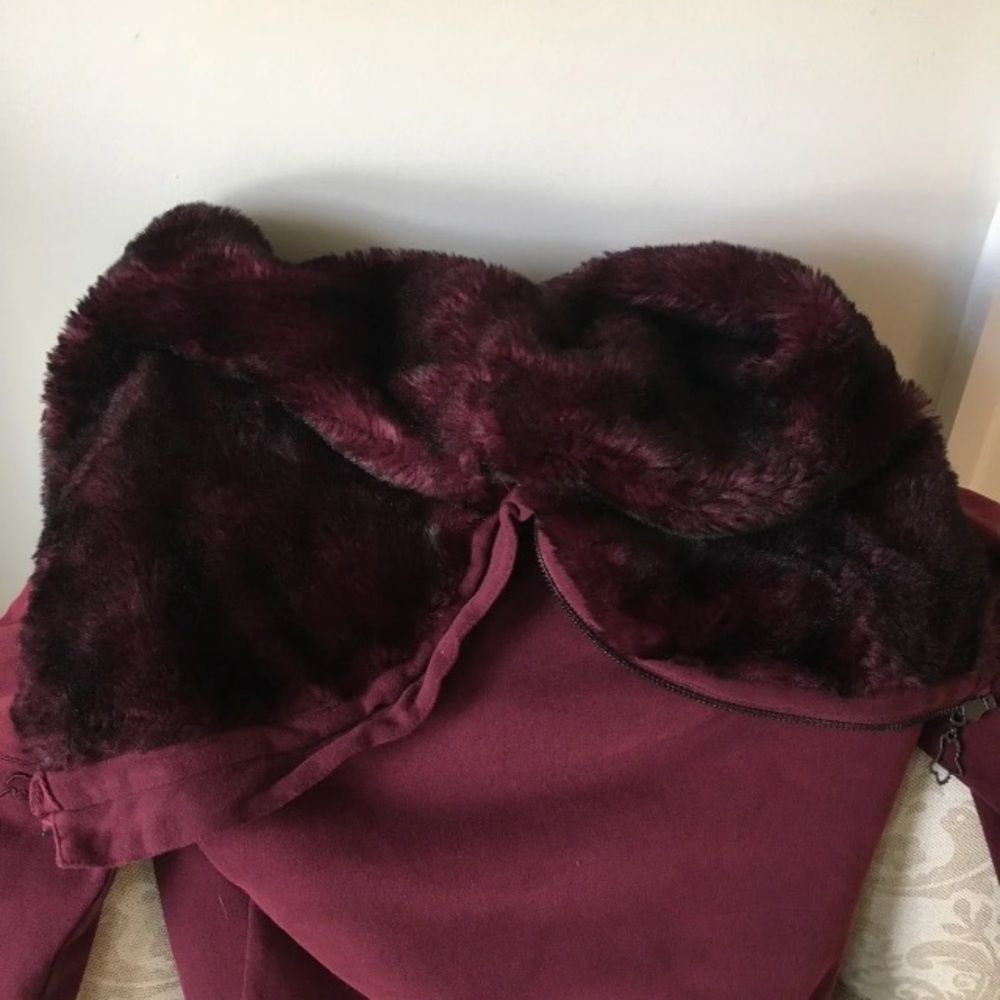 Fur coat - Picture 4 of 9